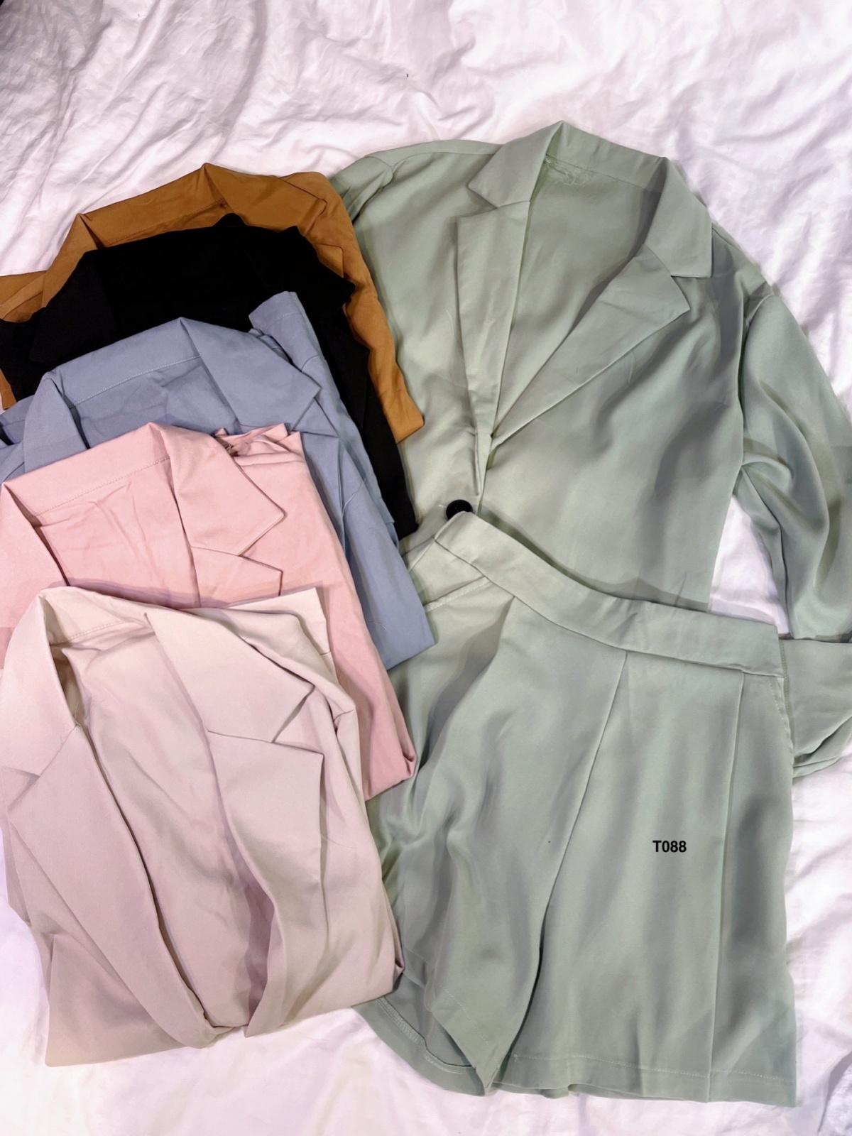 4a7ae28e-01f6-46b6-ad8d-e0a708b90ab1