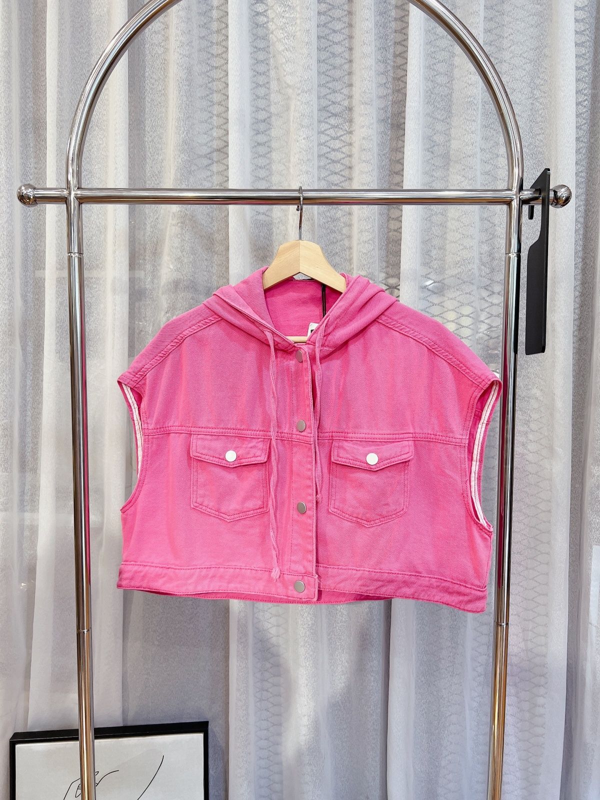 79d85f9d-bd59-401b-b7f5-8a325bf0bead