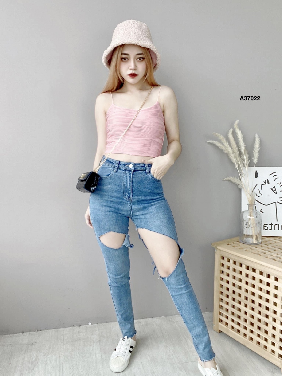 cda6a544-cf0a-497d-9d2e-1f739b18c53e